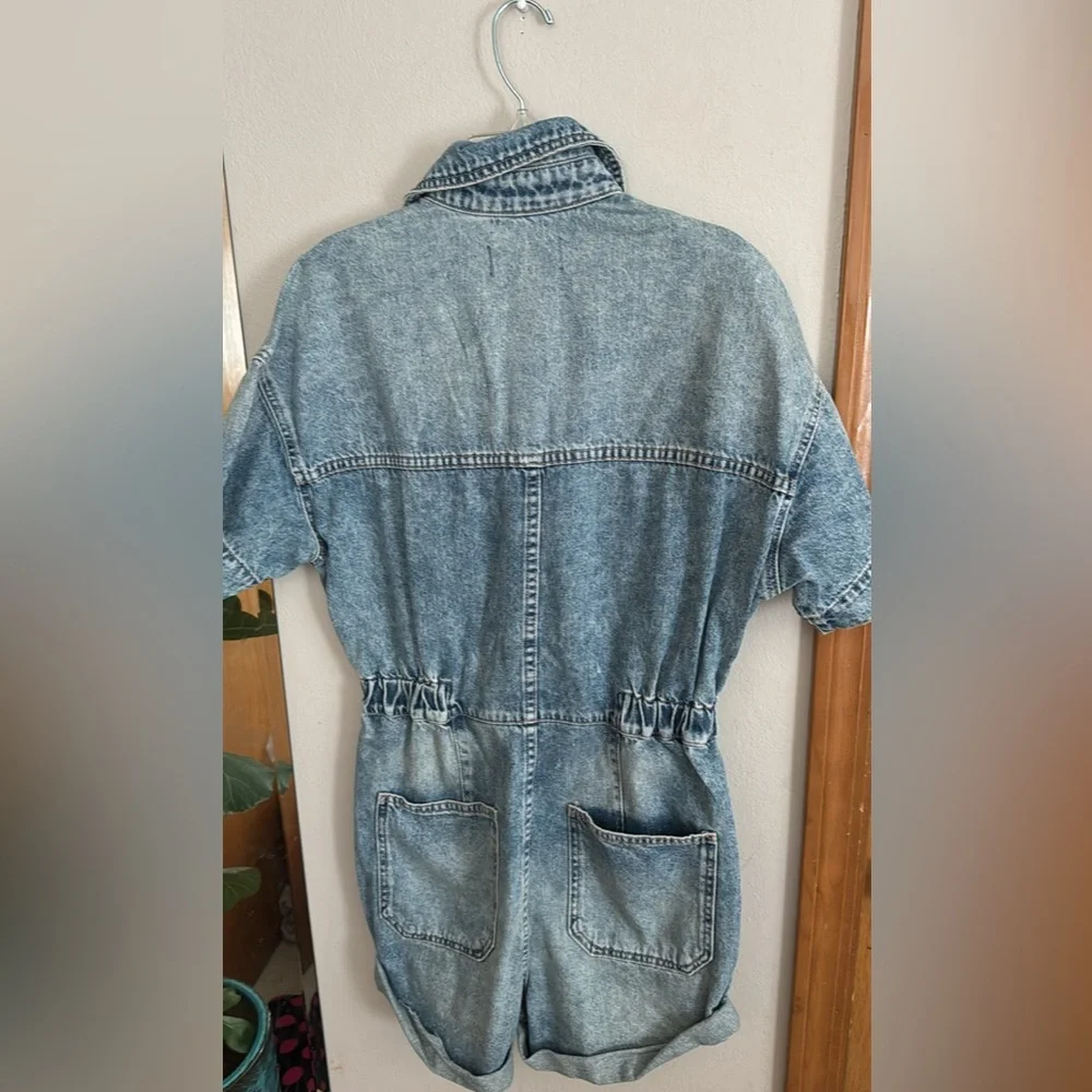 Free People denim jumpsuit shorts. - Picture 6 of 6